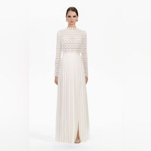 Self Portrait Pleated Crochet Floral Maxi Dress - white size 2